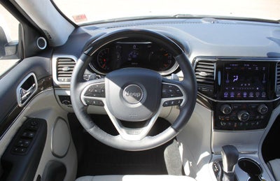 2019 Jeep Grand Cherokee Summit