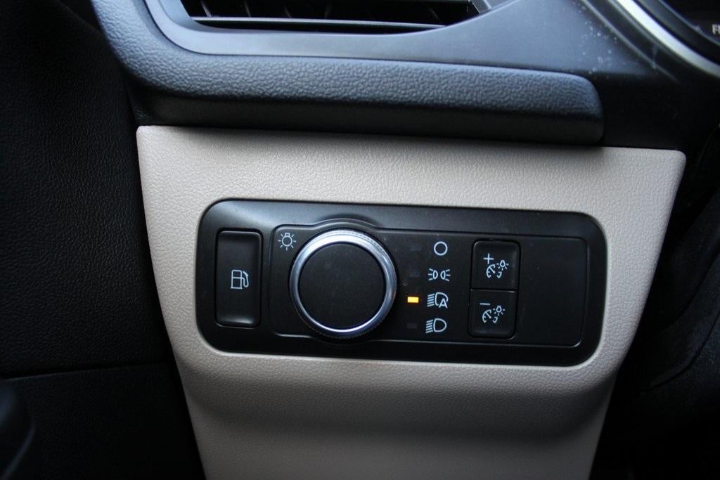 2021 Ford Escape SE Hybrid