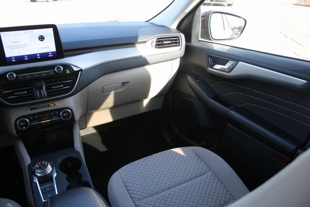 2021 Ford Escape SE Hybrid