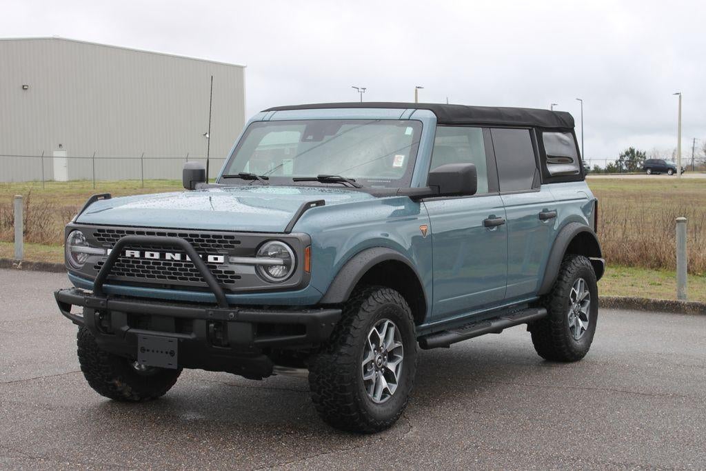 2022 Ford Bronco Base