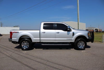 2017 Ford Super Duty F-250 SRW Lariat