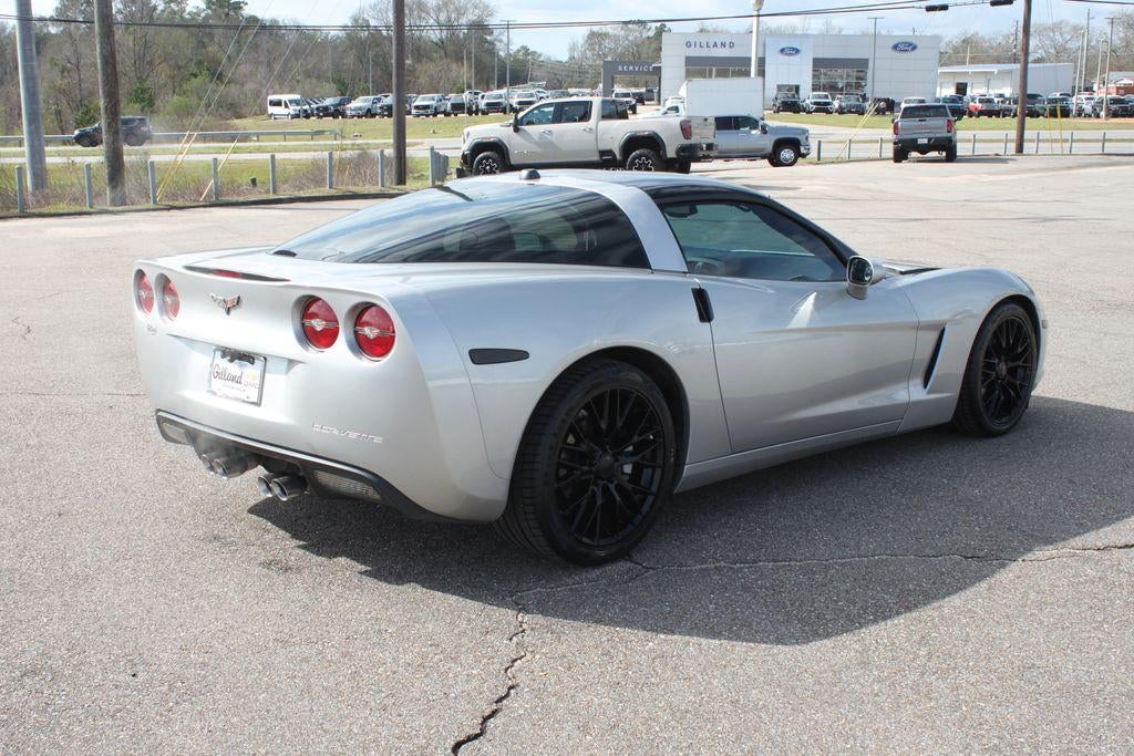 2005 Chevrolet Corvette Base
