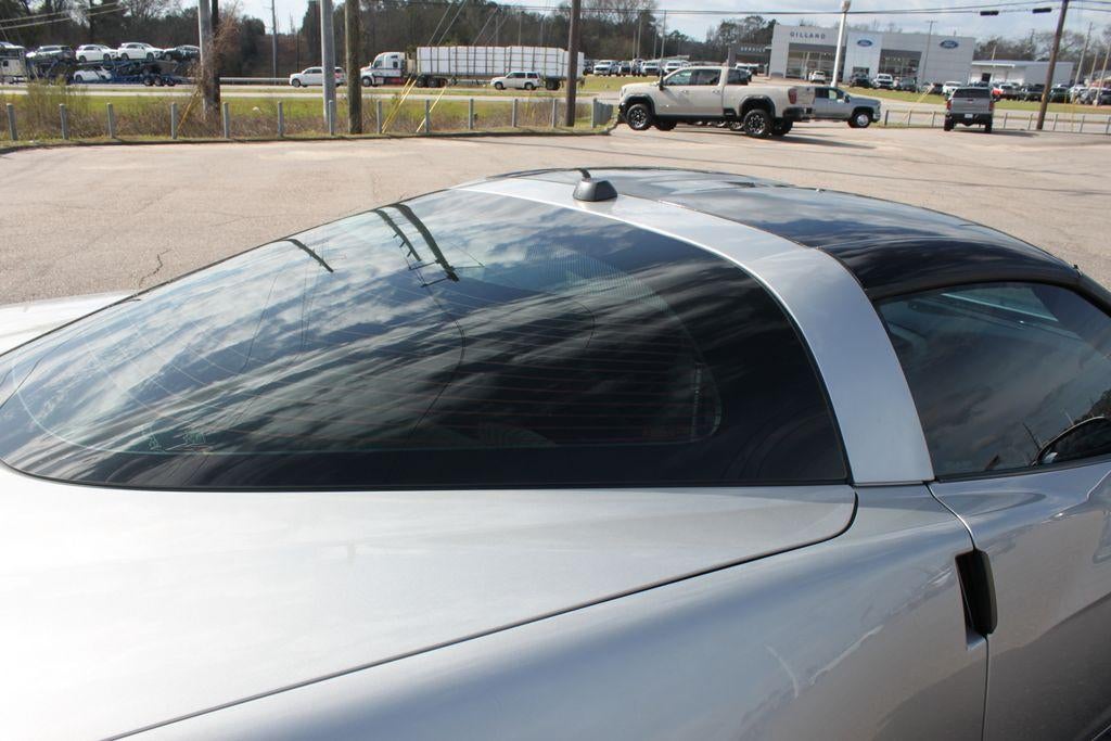 2005 Chevrolet Corvette Base