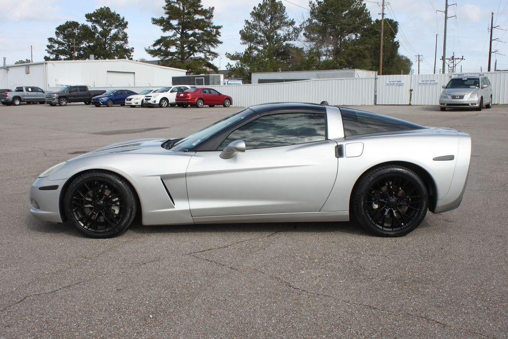2005 Chevrolet Corvette Base