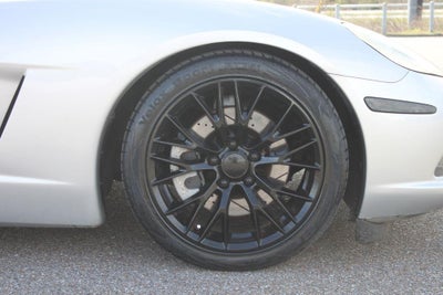 2005 Chevrolet Corvette Base