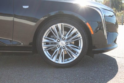 2023 Cadillac CT4 Premium Luxury