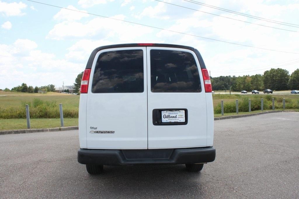 2019 Chevrolet Express Passenger 2500 LS