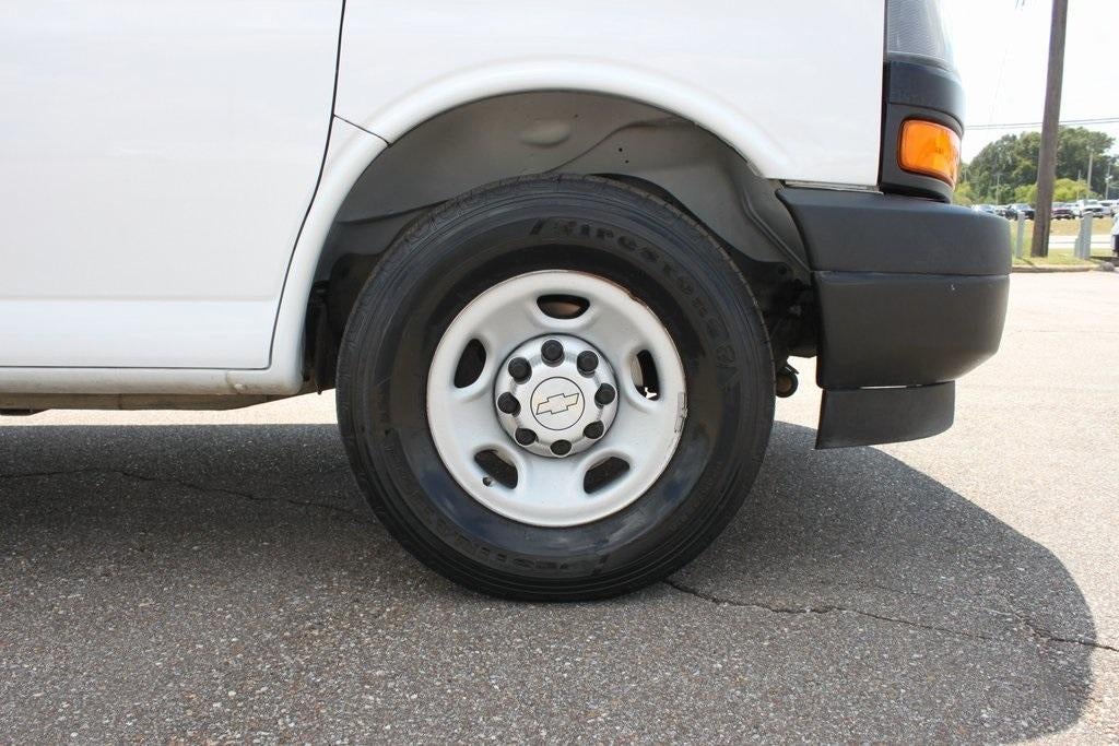 2019 Chevrolet Express Passenger 2500 LS