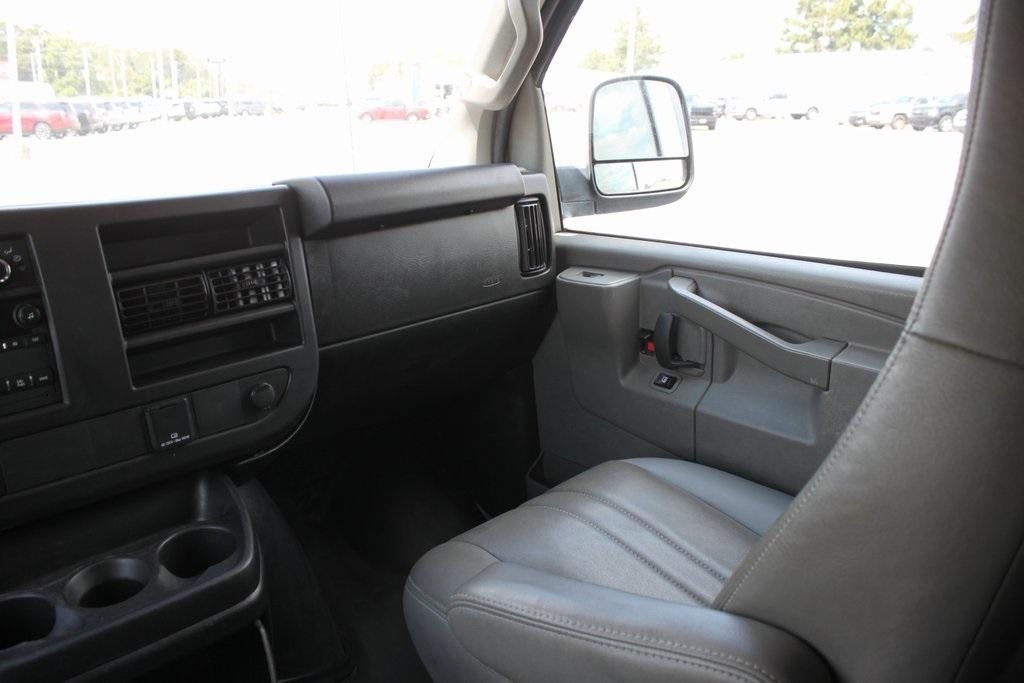 2019 Chevrolet Express Passenger 2500 LS