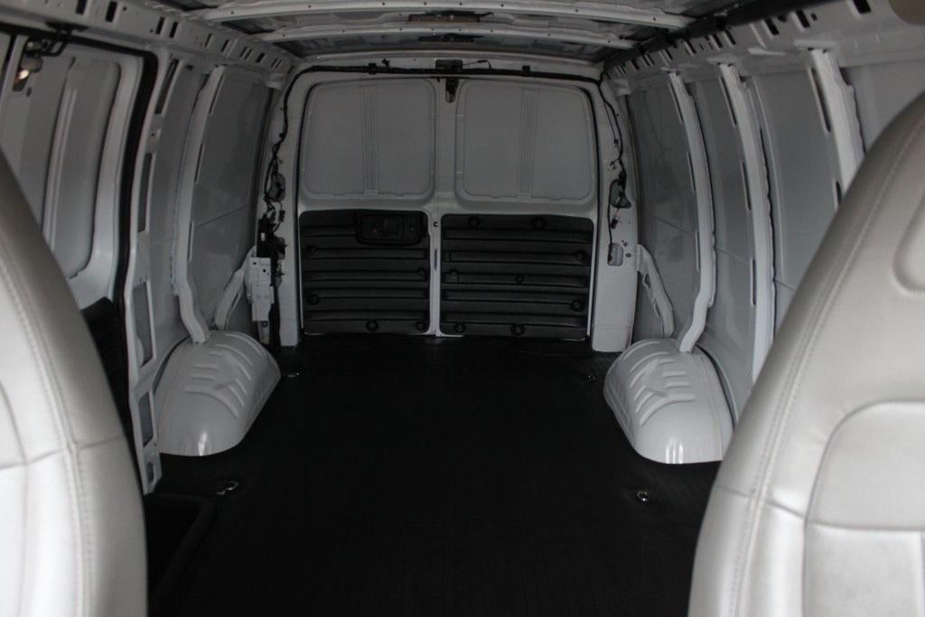 2024 Chevrolet Express Cargo 2500 Base