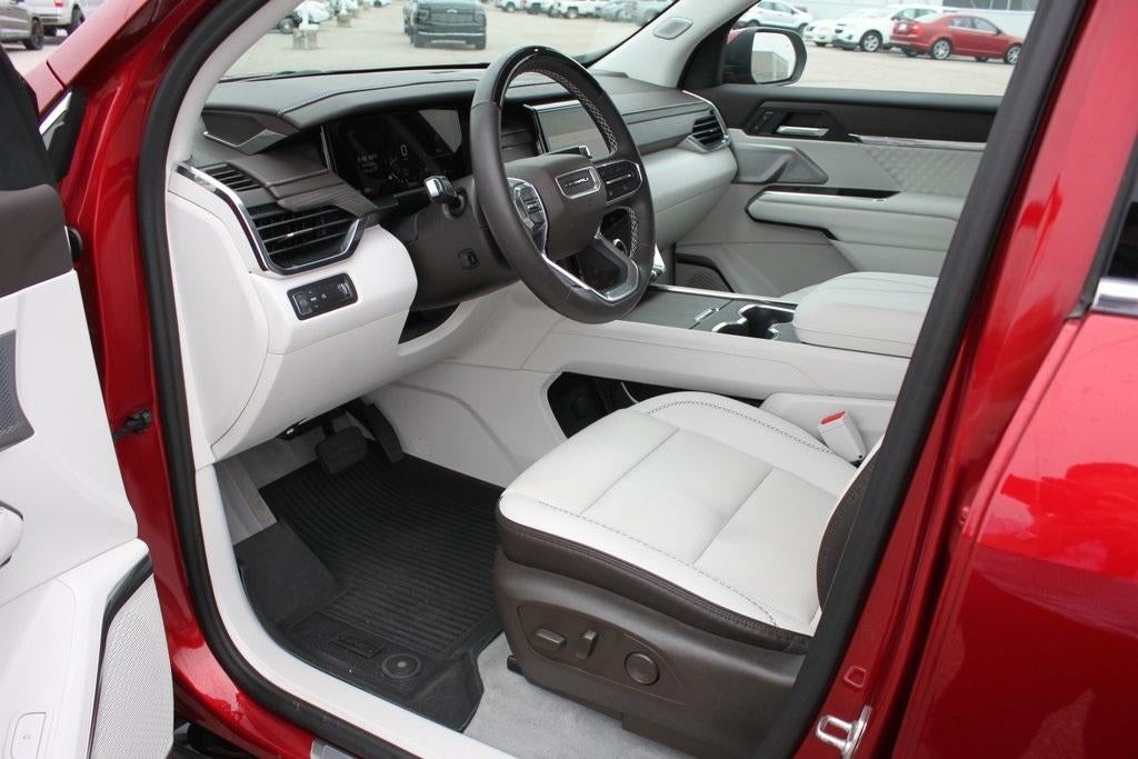 2024 GMC Acadia Denali