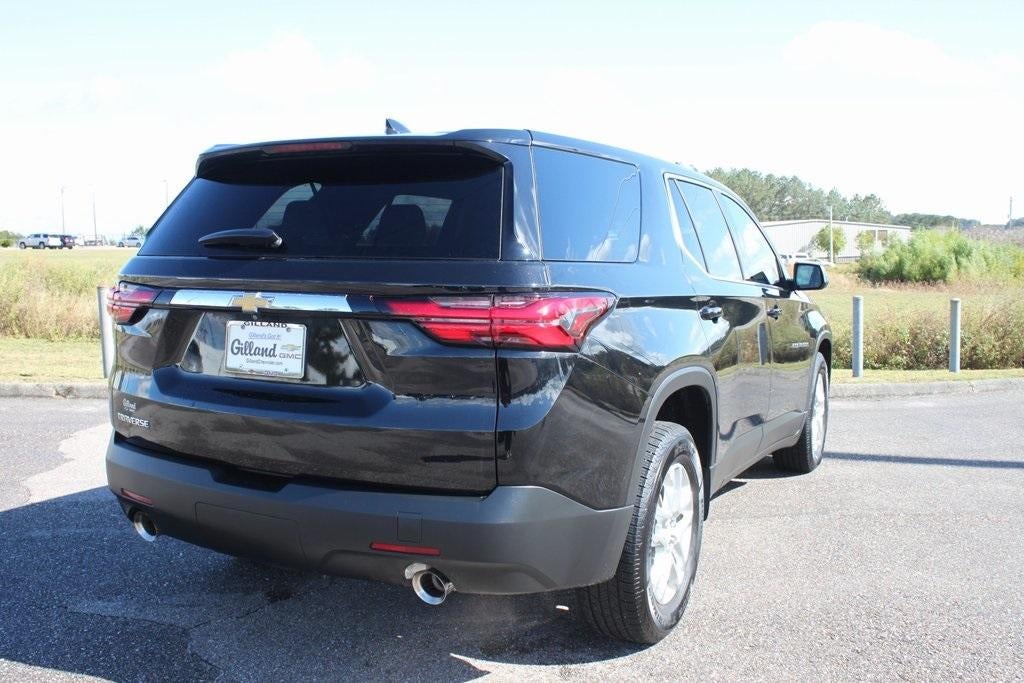 2023 Chevrolet Traverse LS