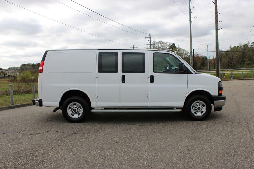 2024 GMC Savana Cargo 2500 Base
