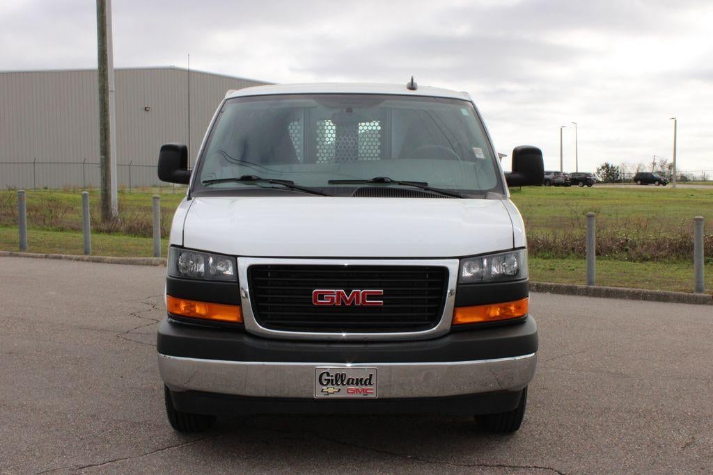 2024 GMC Savana Cargo 2500 Base