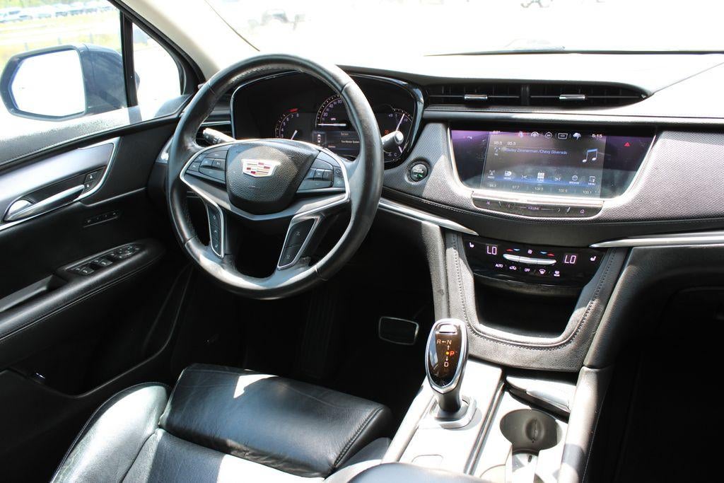 2017 Cadillac XT5 Luxury FWD