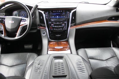 2017 Cadillac Escalade ESV Luxury