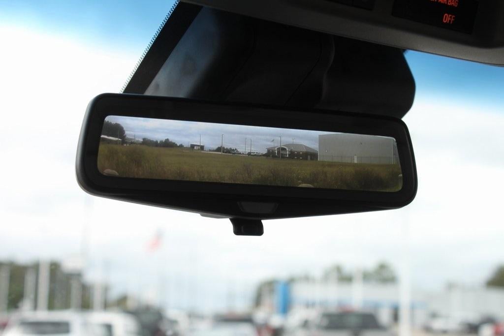 2017 Cadillac Escalade ESV Luxury