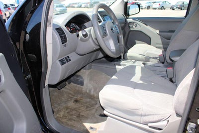 2016 Nissan Frontier SV