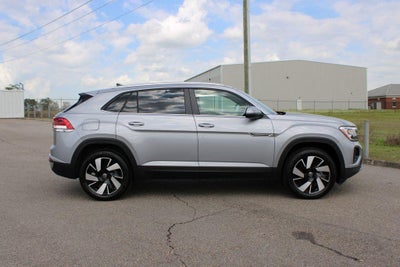 2025 Volkswagen Atlas Cross Sport 2.0T SE w/Technology
