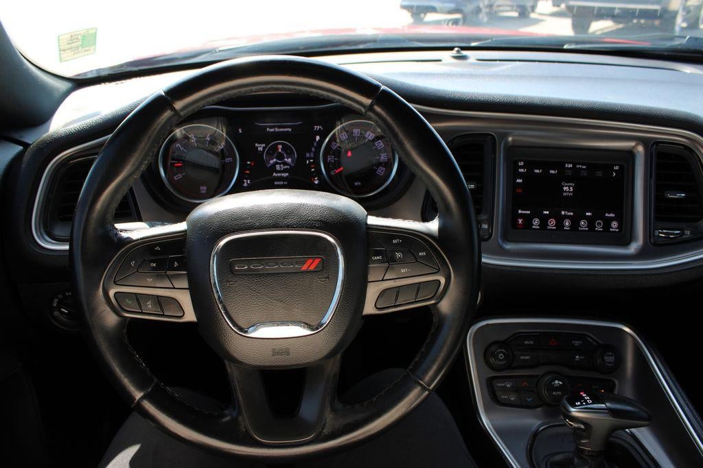 2021 Dodge Challenger SXT