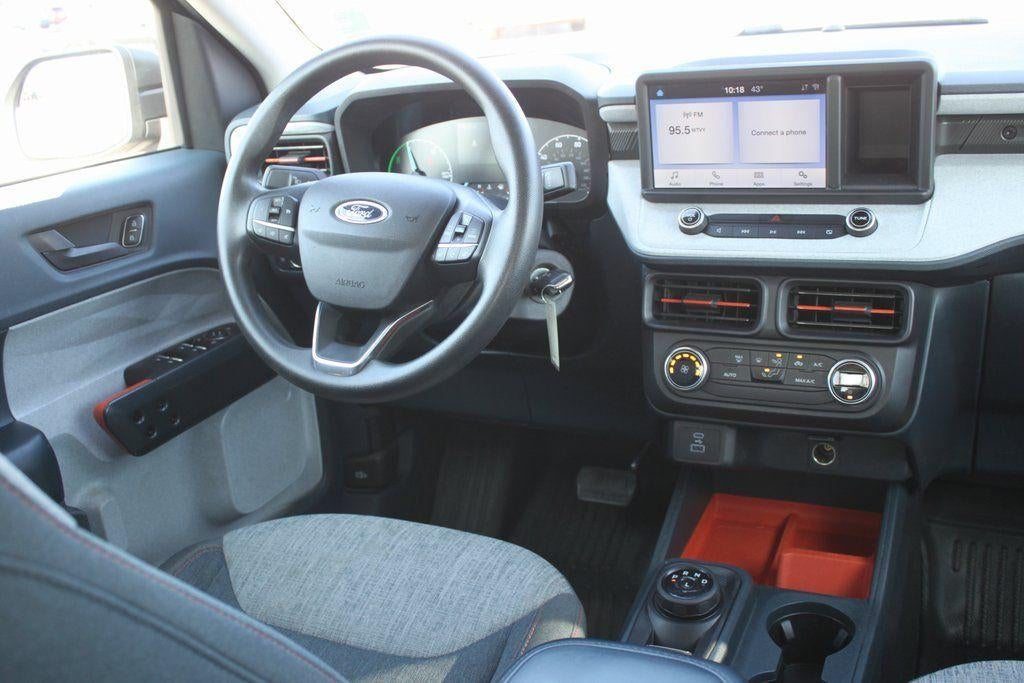 2022 Ford Maverick XL