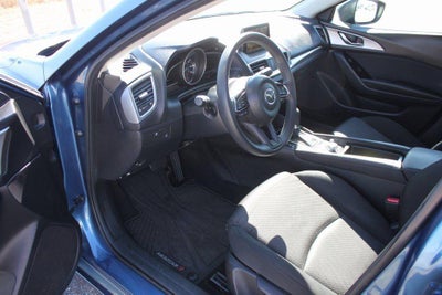 2018 Mazda Mazda3 4-Door Sport