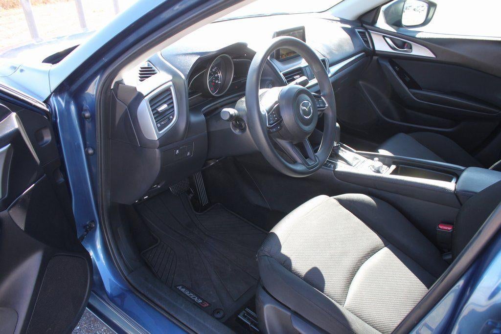 2018 Mazda Mazda3 4-Door Sport