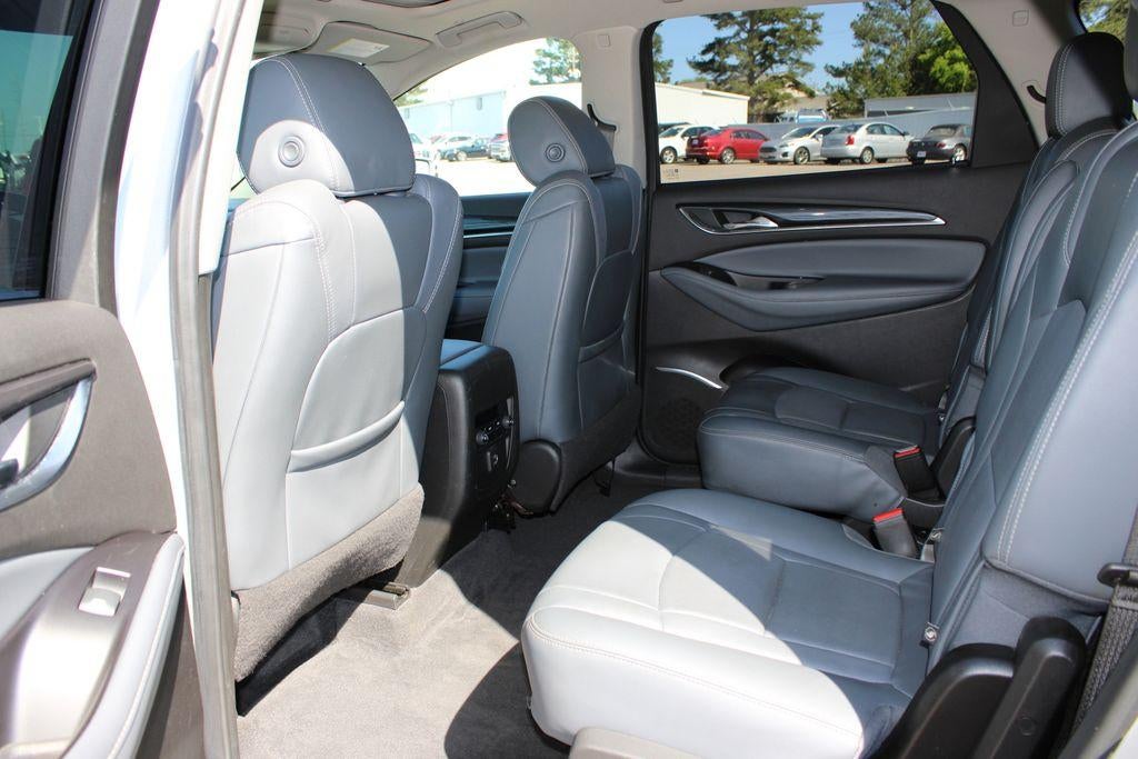 2020 Buick Enclave Essence