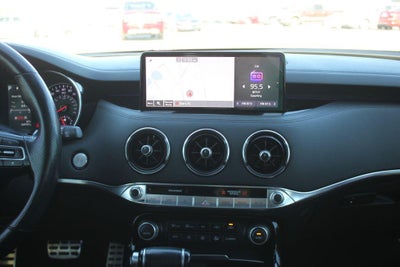 2022 Kia Stinger GT1