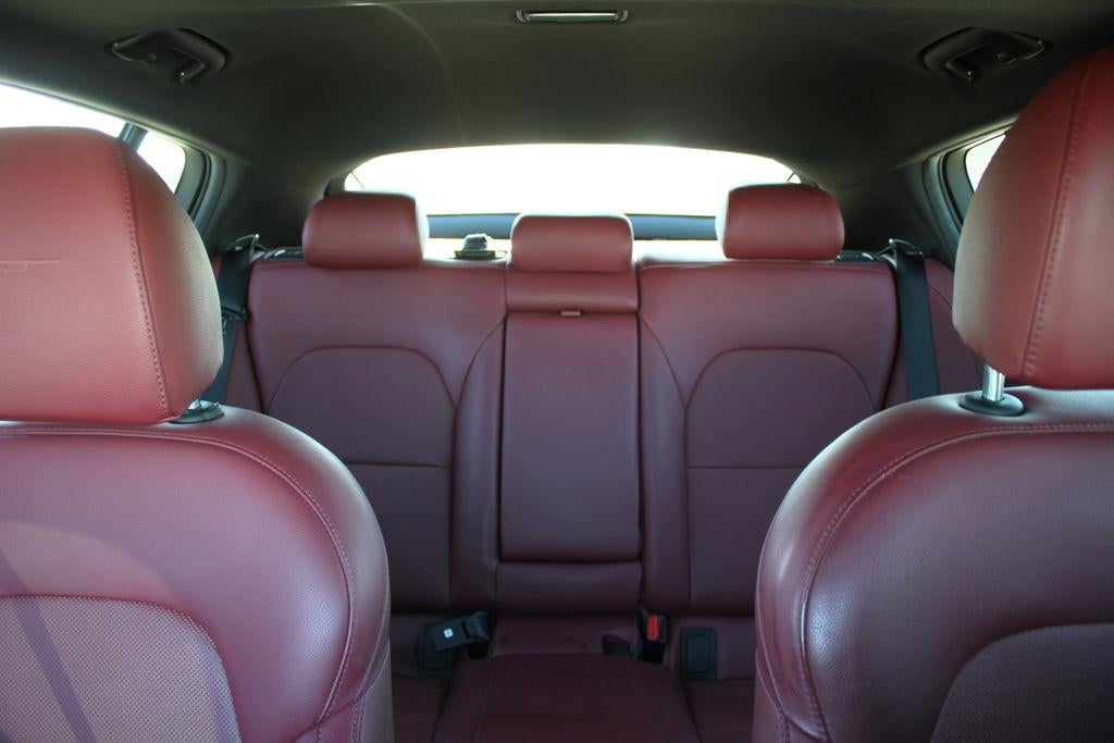 2022 Kia Stinger GT1