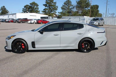 2022 Kia Stinger GT1