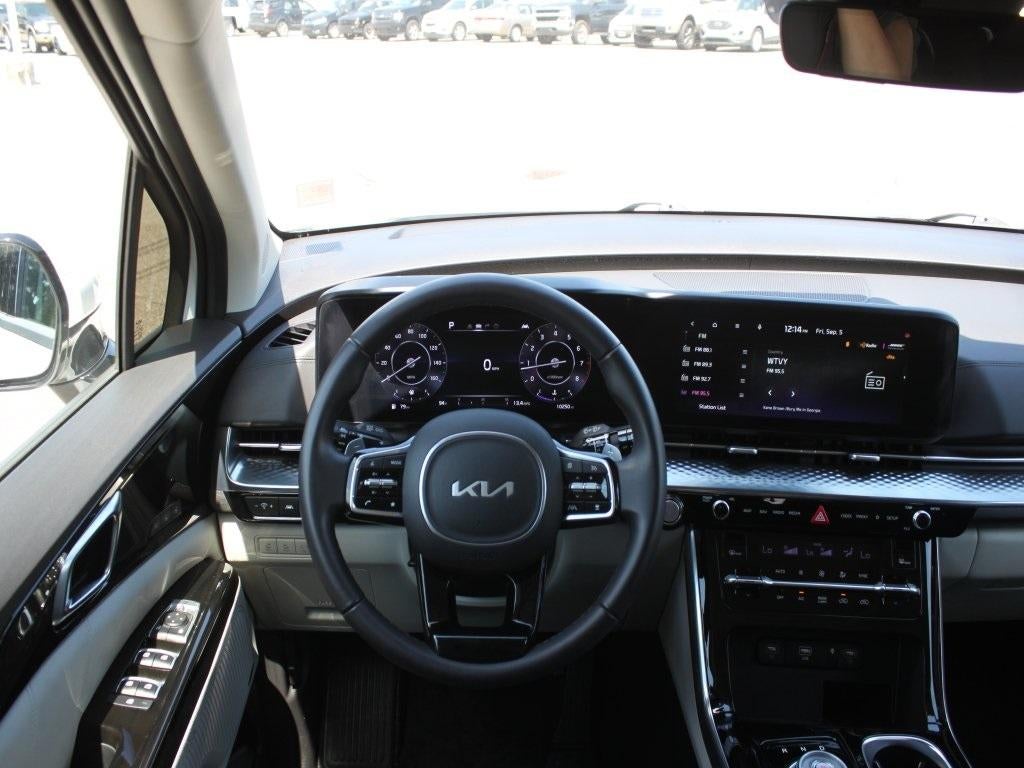 2024 Kia Carnival SX