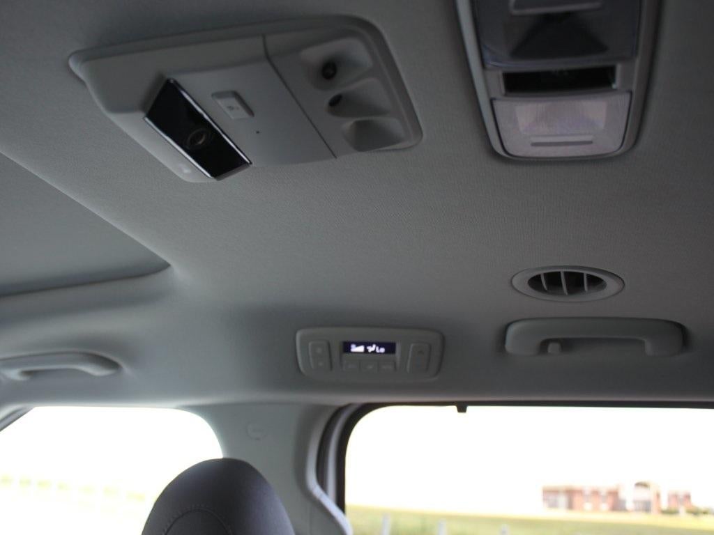 2024 Kia Carnival SX