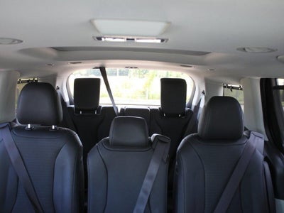 2024 Kia Carnival SX