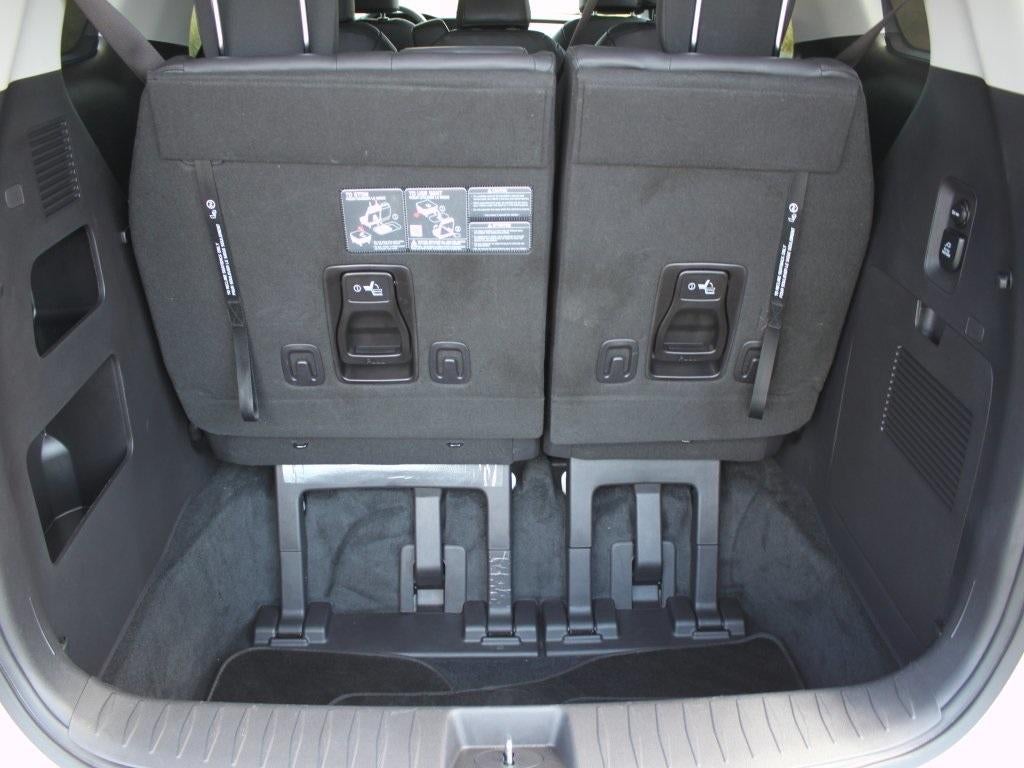 2024 Kia Carnival SX