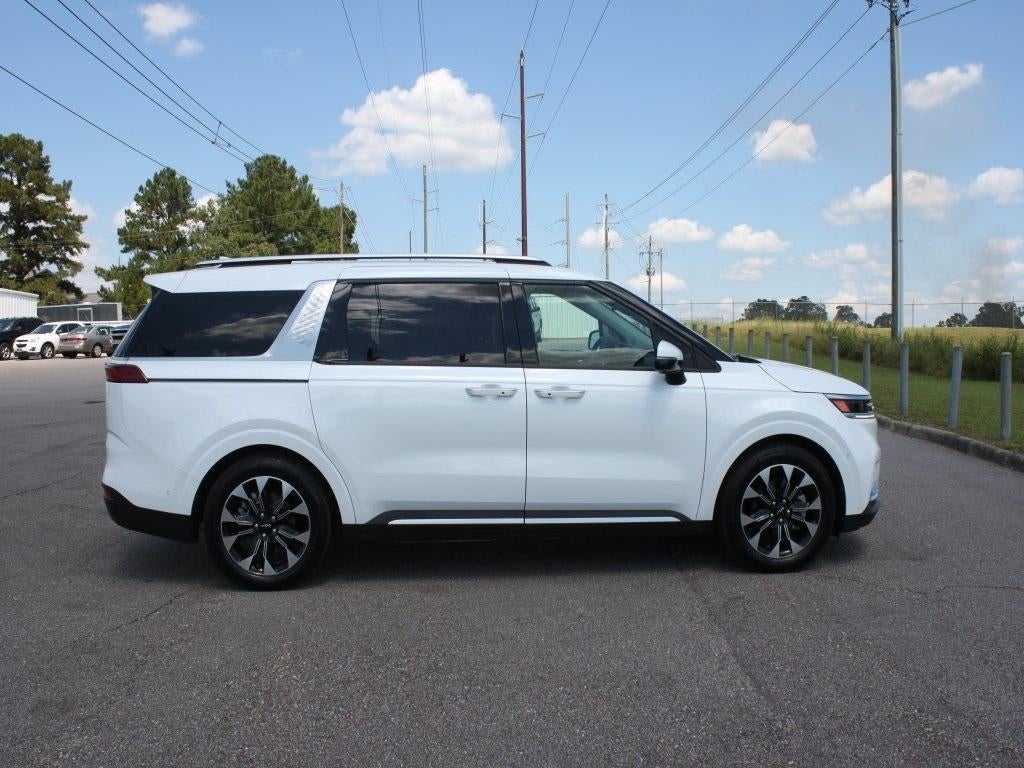 2024 Kia Carnival SX