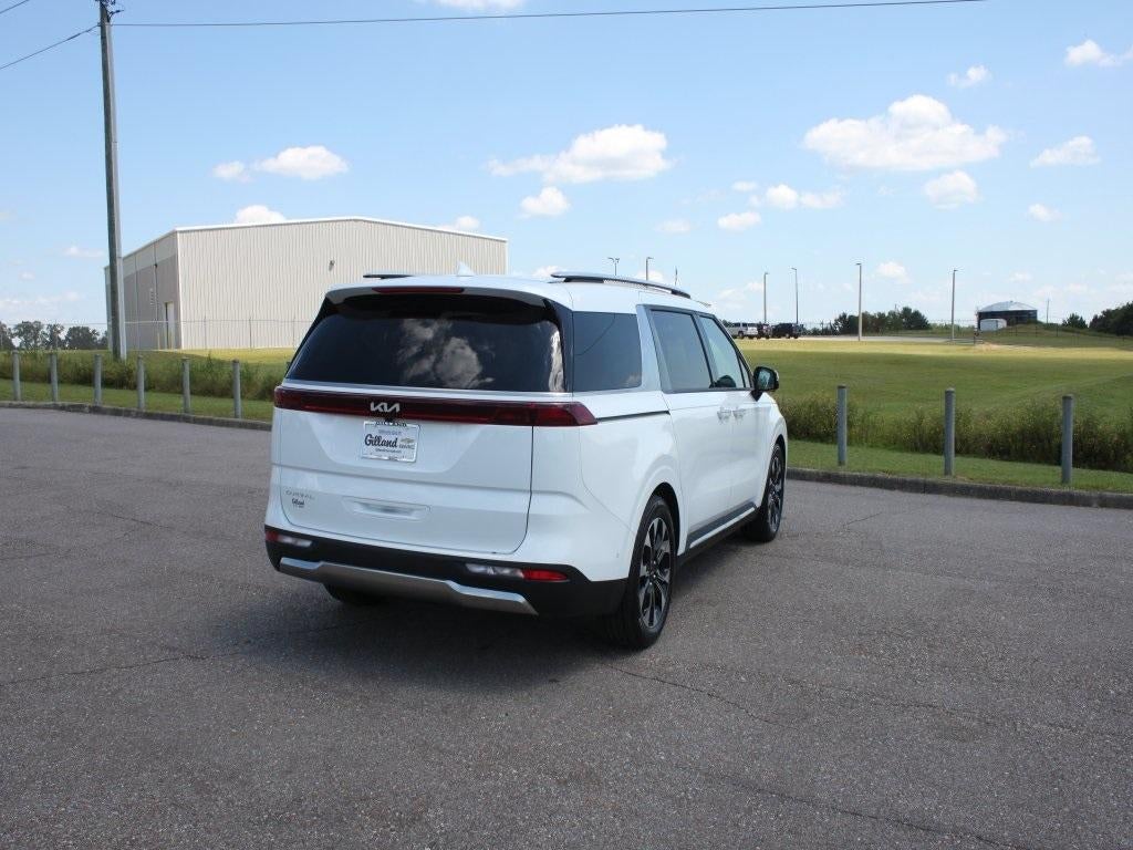 2024 Kia Carnival SX