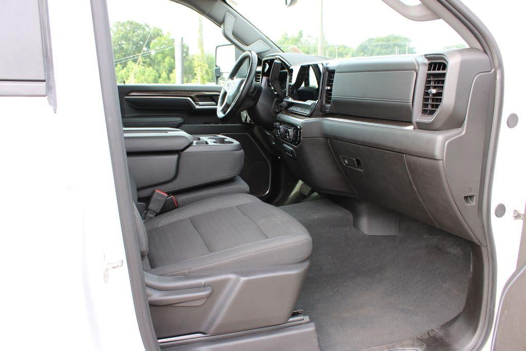 2025 Chevrolet Silverado 3500 HD Chassis Cab LT