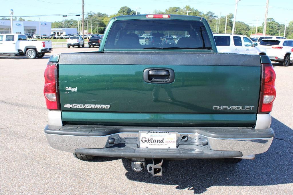 2004 Chevrolet Silverado 1500 LS