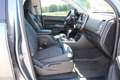 2022 GMC Canyon 4WD AT4 w/Cloth