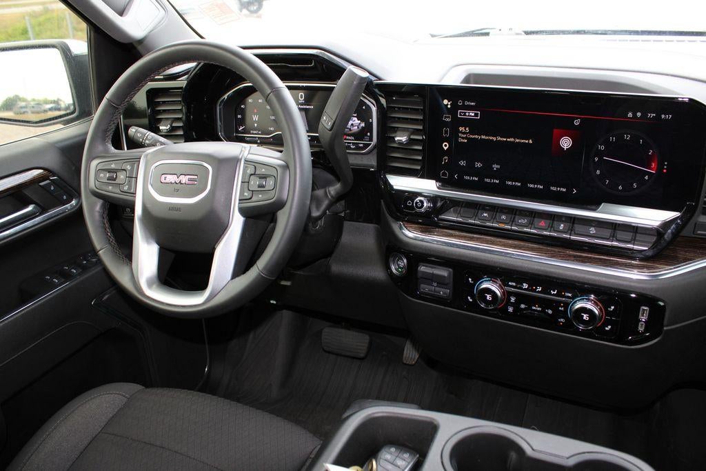 2024 GMC Sierra 1500 SLE