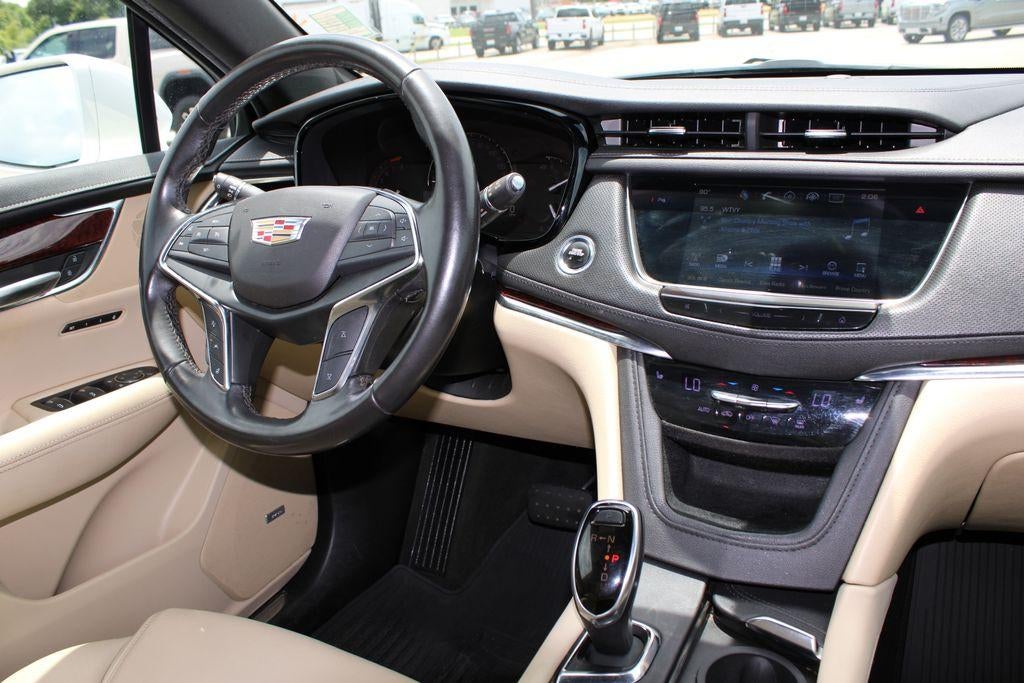 2019 Cadillac XT5 Luxury FWD