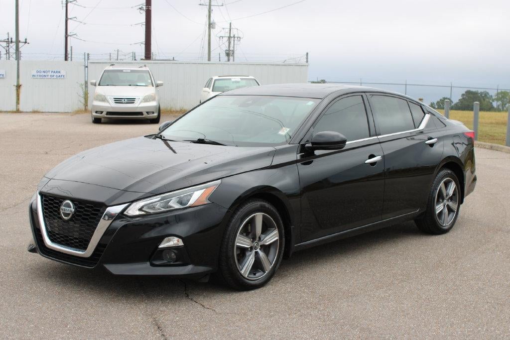 Used 2020 Nissan Altima SV with VIN 1N4BL4DW9LC119146 for sale in Ozark, AL
