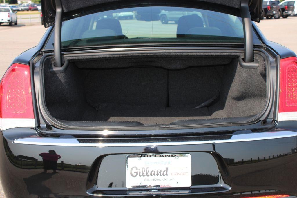 2019 Chrysler 300 Touring