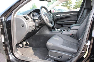 2019 Chrysler 300 Touring