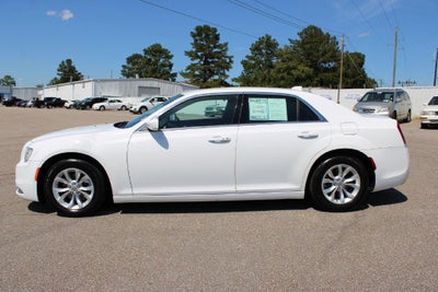 2022 Chrysler 300 Touring