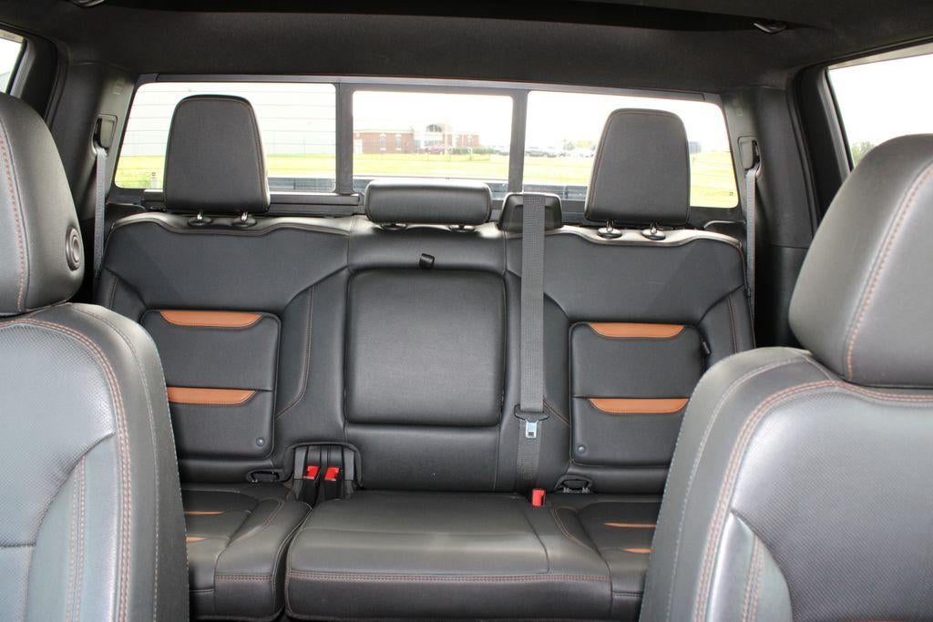 2022 GMC Sierra 1500 Limited AT4