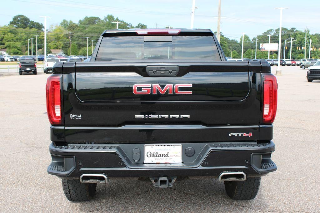 2022 GMC Sierra 1500 Limited AT4
