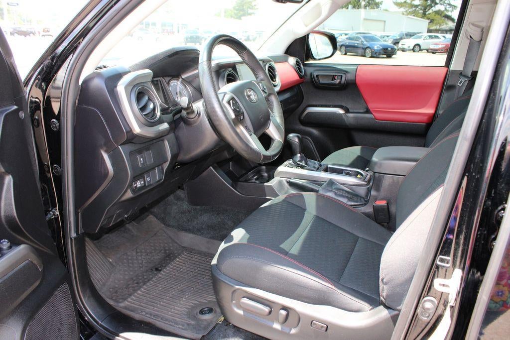 2023 Toyota Tacoma 4WD SR