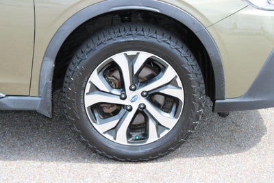 2020 Subaru Outback Touring